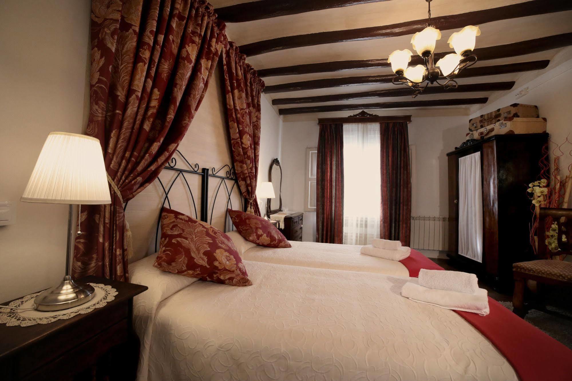 Casa Rural La Casona Urrea de Gaen Dış mekan fotoğraf